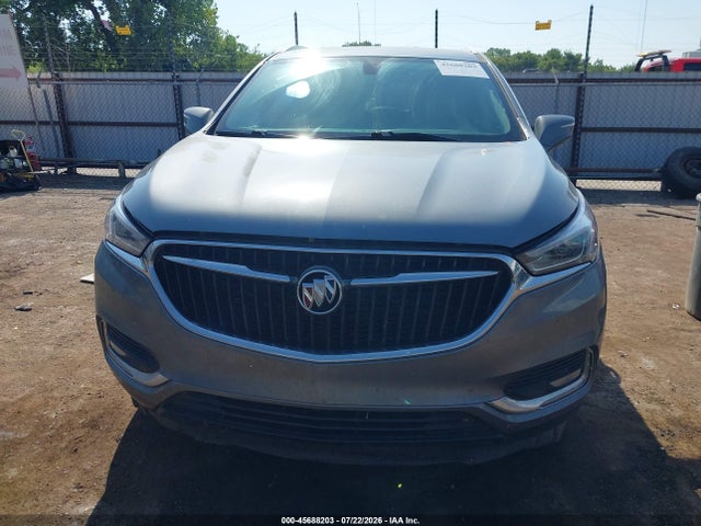 45688203 :رقم المزاد ، 5GAERBKW5JJ248542 vin ، 2018 Buick Enclave Essence مزاد بيع