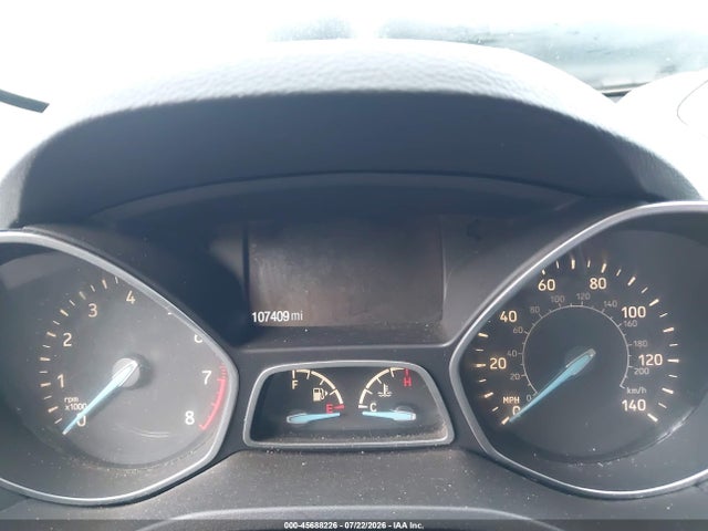45688226 :رقم المزاد ، 1FMCU0GD3HUB03827 vin ، 2017 Ford Escape Se مزاد بيع