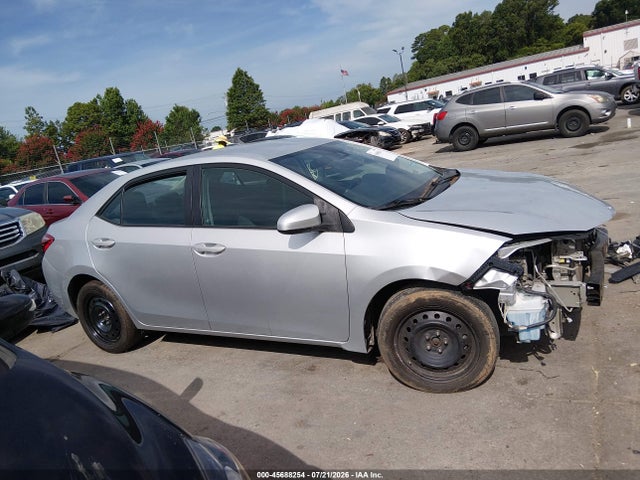 45688254 :رقم المزاد ، 5YFBURHE7JP752514 vin ، 2018 Toyota Corolla Le مزاد بيع