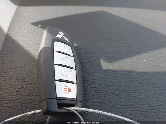 2024 Mitsubishi Outlander Se 2.5 2wd/se Black Edition S-awc/se Black Edition W/pano Roof S-awc მანქანა იყიდება აუქციონზე, vin: JA4J3VA87RZ081787, აუქციონის ნომერი: 45688311