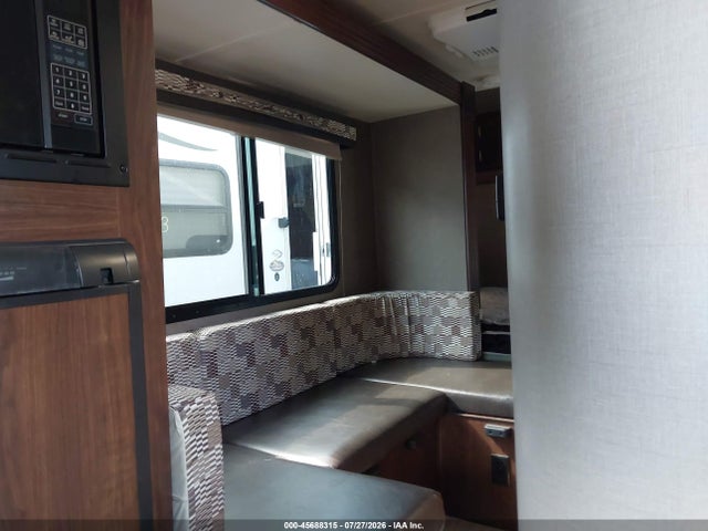 Продажа на аукционе авто 2017 Palomino Other, vin: 4X4TPAT12HN048935, номер лота: 45688315