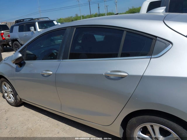 Chevrolet Cruze Lt Auto 2018 3G1BE6SMXJS531030 Image 15