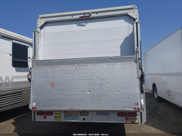 Ford F-59 Commercial Stripped 2014 1F66F5KY0E0A07596 Image 18