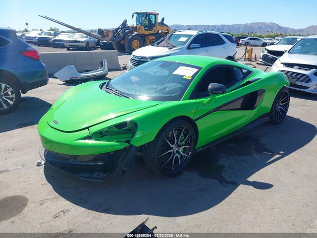 Mclaren 570S 2016 SBM13DAA4GW001094 Image 2