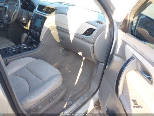 45688376 :رقم المزاد ، 1GNKVJKD8FJ368436 vin ، 2015 Chevrolet Traverse Ltz مزاد بيع