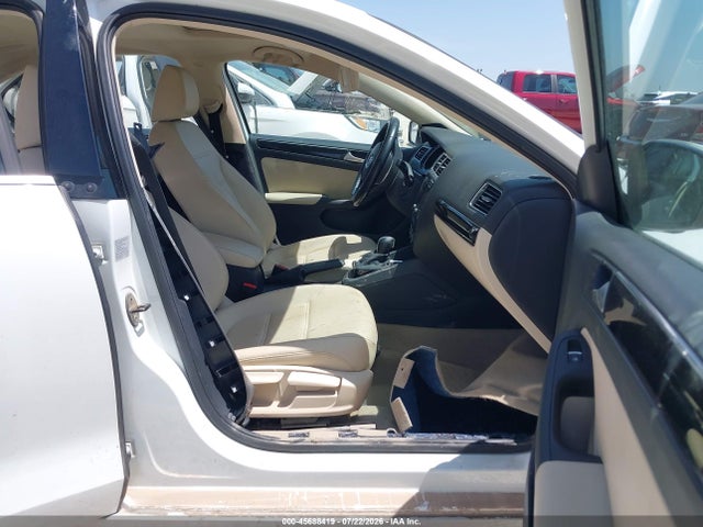 Aukcja sprzedaży 2015 Volkswagen Jetta 2.0l Tdi Sel, vin: 3VWLA7AJ4FM210453, numer aukcji: 45688419