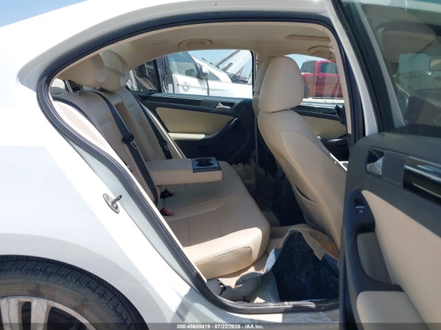 Aukcja sprzedaży 2015 Volkswagen Jetta 2.0l Tdi Sel, vin: 3VWLA7AJ4FM210453, numer aukcji: 45688419