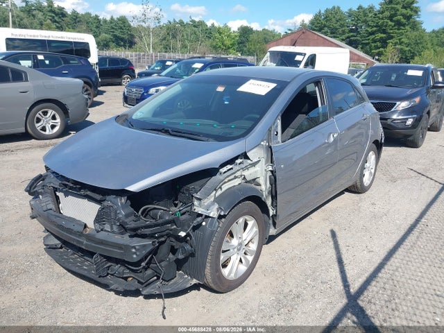 2013 Hyundai Elantra Gt მანქანა იყიდება აუქციონზე, vin: KMHD35LE9DU116109, აუქციონის ნომერი: 45688428