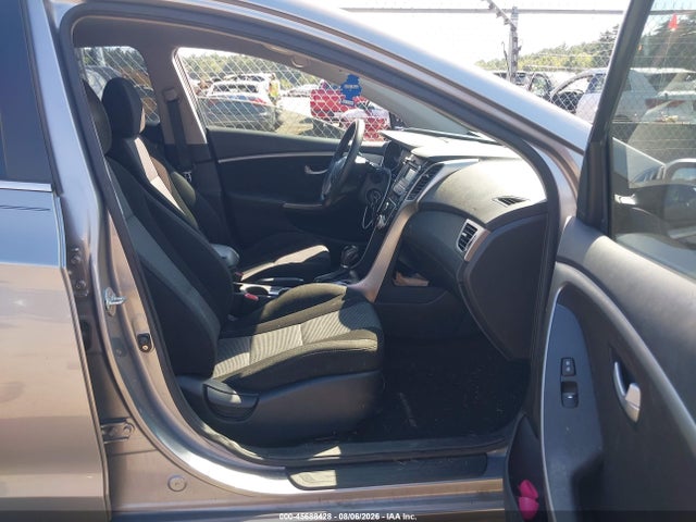 2013 Hyundai Elantra Gt მანქანა იყიდება აუქციონზე, vin: KMHD35LE9DU116109, აუქციონის ნომერი: 45688428