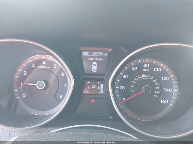 2013 Hyundai Elantra Gt მანქანა იყიდება აუქციონზე, vin: KMHD35LE9DU116109, აუქციონის ნომერი: 45688428