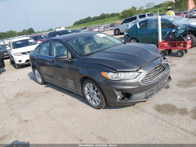 45688435 :رقم المزاد ، 3FA6P0LU5KR242019 vin ، 2019 Ford Fusion Hybrid Se مزاد بيع