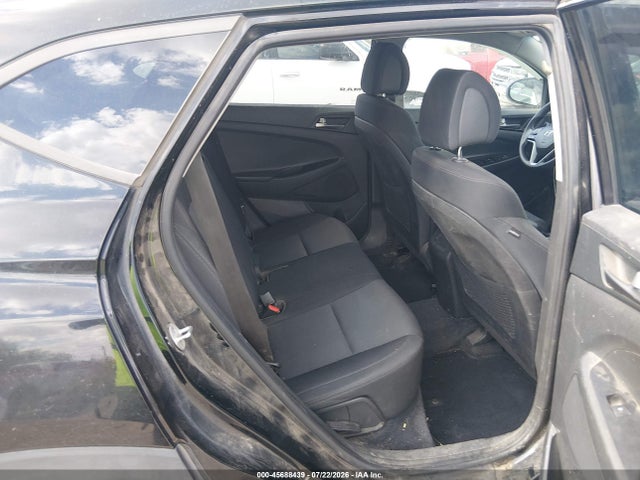 Hyundai TUCSON SE 2018 KM8J23A46JU634064 Image 8