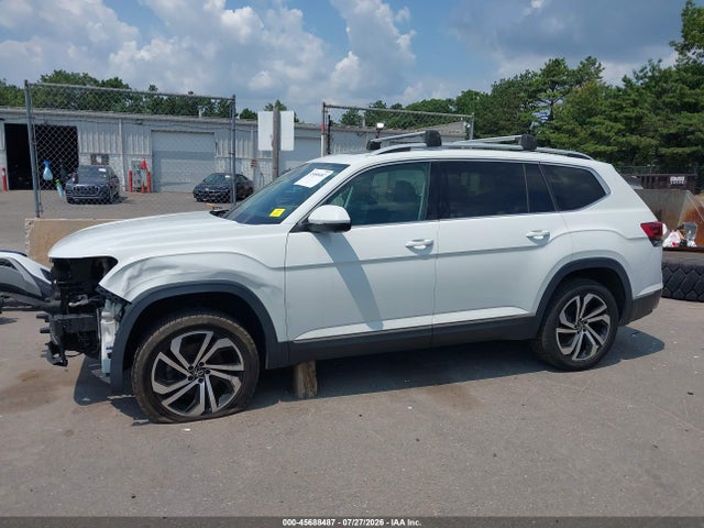 Auction sale of the 2021 Volkswagen Atlas 3.6l V6 Sel Premium, vin: 1V2TR2CA1MC533786, lot number: 45688487