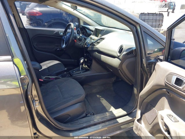 Ford FIESTA SE 2016 3FADP4BJ1GM105394 Image 5