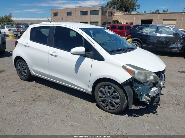 Toyota YARIS L 2015 VNKKTUD3XFA023758 головне зображення