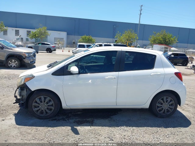 VNKKTUD3XFA023758 Toyota YARIS L