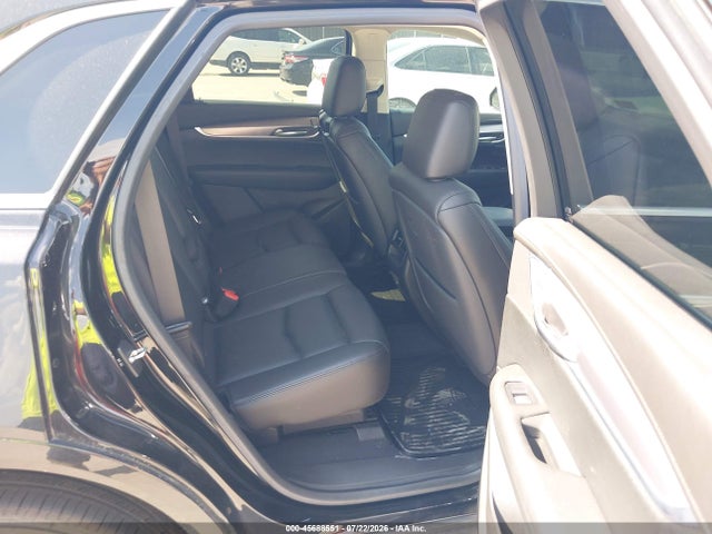 45688551 :رقم المزاد ، 1GYKNERS1JZ175053 vin ، 2018 Cadillac Xt5 Premium Luxury مزاد بيع