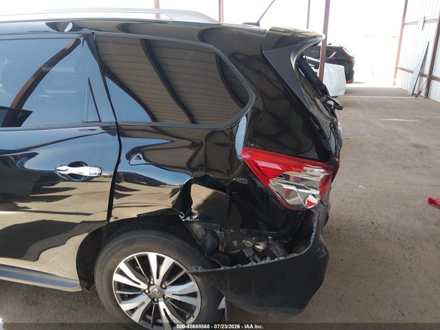 45688568 :رقم المزاد ، 5N1DR2MMXHC683153 vin ، 2017 Nissan Pathfinder S مزاد بيع