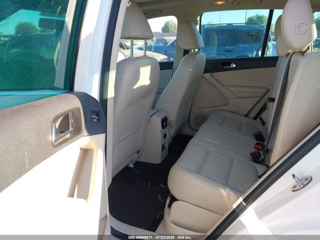 45688571 :رقم المزاد ، WVGAV7AX6DW525802 vin ، 2013 Volkswagen Tiguan Se مزاد بيع