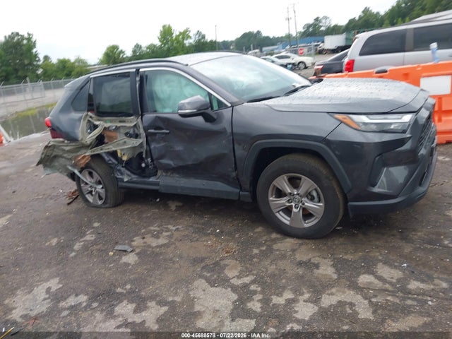 2T3P1RFV5PW383720 Toyota Rav4 Xle