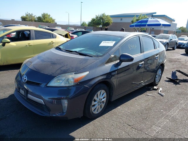 Toyota PRIUS PLUG-IN 2014 JTDKN3DP4E3061604 Image 2