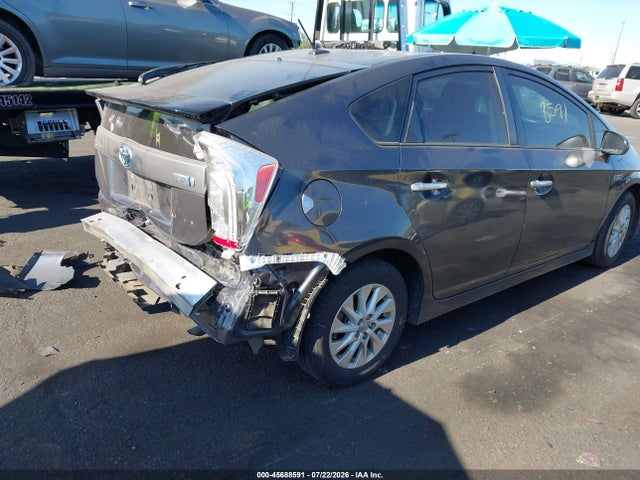 Toyota PRIUS PLUG-IN 2014 JTDKN3DP4E3061604 Image 4