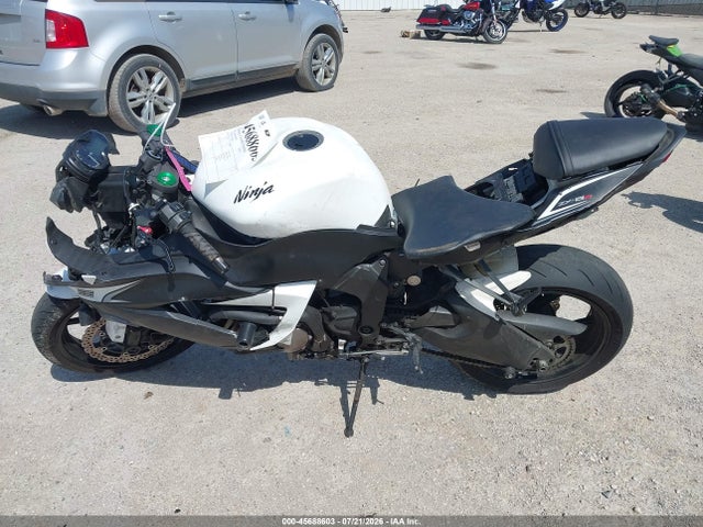 Kawasaki Zx636 E 2016 JKBZXJE17GA020668 Image 13