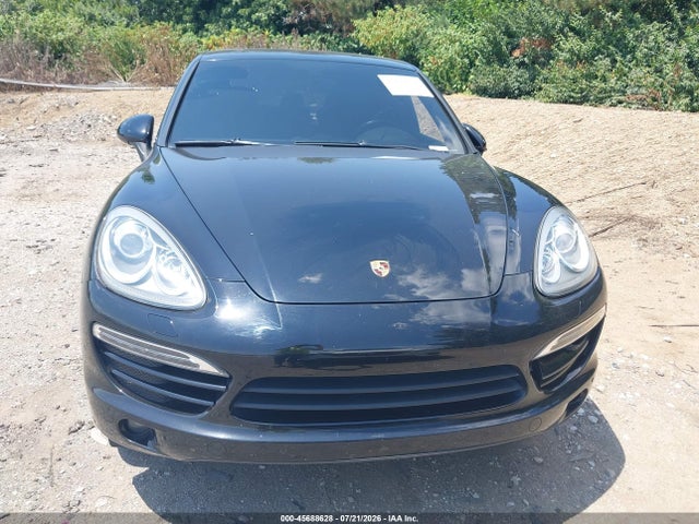 45688628 :رقم المزاد ، WP1AA2A24DLA06822 vin ، 2013 Porsche Cayenne مزاد بيع