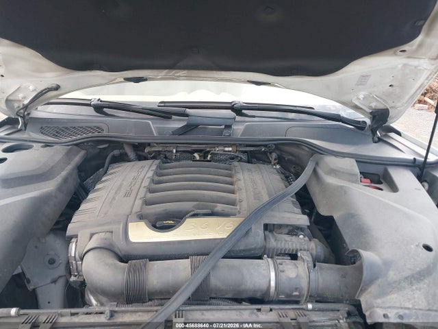 45688640 :رقم المزاد ، WP1AA2A22GKA37013 vin ، 2016 Porsche Cayenne مزاد بيع