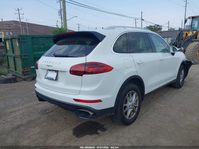 45688640 :رقم المزاد ، WP1AA2A22GKA37013 vin ، 2016 Porsche Cayenne مزاد بيع