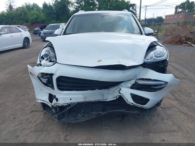 45688640 :رقم المزاد ، WP1AA2A22GKA37013 vin ، 2016 Porsche Cayenne مزاد بيع
