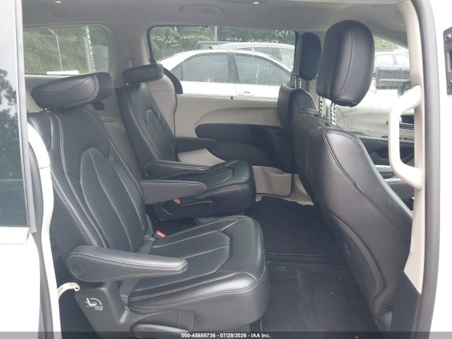 Продаж на аукціоні авто 2023 Chrysler Pacifica Touring L, vin: 2C4RC1BG0PR616229, номер лоту: 45688736