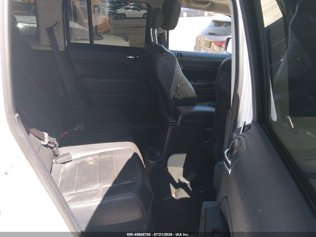 2015 Jeep Patriot High Altitude Edition მანქანა იყიდება აუქციონზე, vin: 1C4NJPFA5FD377663, აუქციონის ნომერი: 45688780