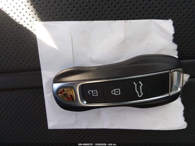 45688787 :رقم المزاد ، WP1AG2AY2TDA25137 vin ، 2026 Porsche Cayenne Gts مزاد بيع