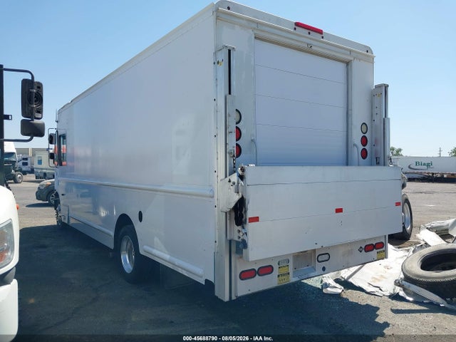 Ford F-59 Commercial Stripped 2016 1F65F5KY4G0A00424 Image 3