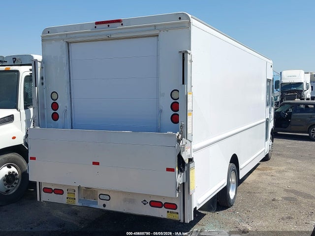 Ford F-59 Commercial Stripped 2016 1F65F5KY4G0A00424 Image 4