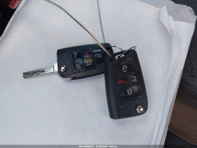 3VV1B7AX3KM181941 Volkswagen Tiguan 2.0t S