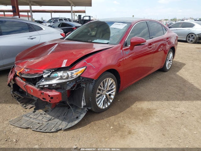 Lexus ES 350 2016 JTHBK1GG8G2220026 Image 2
