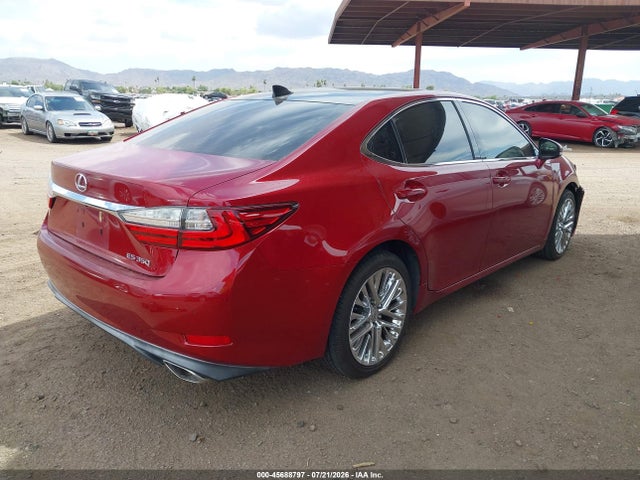 Lexus ES 350 2016 JTHBK1GG8G2220026 Image 4