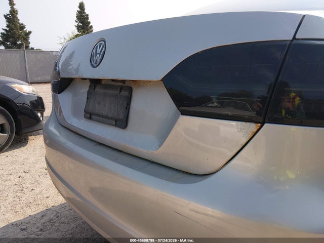 Продаж на аукціоні авто 2011 Volkswagen Jetta 2.0l Tdi, vin: 3VWLL7AJ0BM121774, номер лоту: 45688798