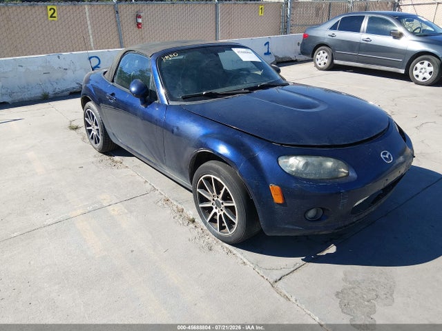 Auction sale of the 2008 Mazda Mx-5 Miata, vin: JM1NC25F580153605, lot number: 45688804