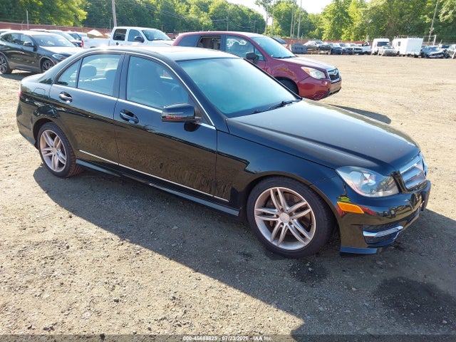 Aukcja sprzedaży 2013 Mercedes-benz C 300 Sport 4matic, vin: WDDGF8AB0DR284393, numer aukcji: 45688825