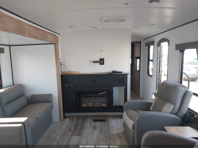Продажа на аукционе авто 2022 Keystone Springdale 293 Rk Travel Trailer, vin: 4YDTSGN22N3102686, номер лота: 45688826