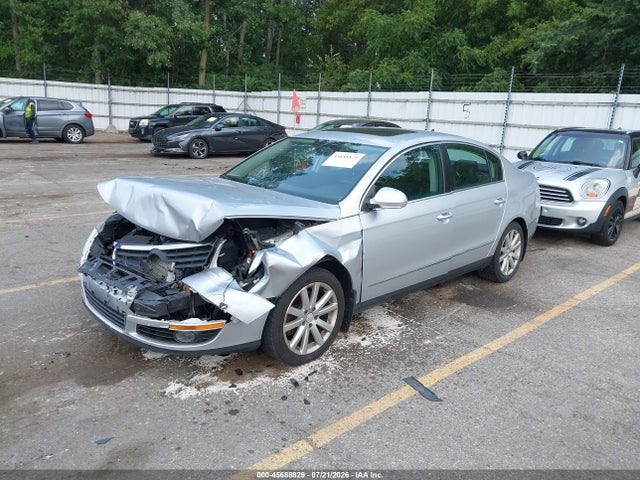 2010 Volkswagen Passat Komfort მანქანა იყიდება აუქციონზე, vin: WVWJK7AN2AE076440, აუქციონის ნომერი: 45688829