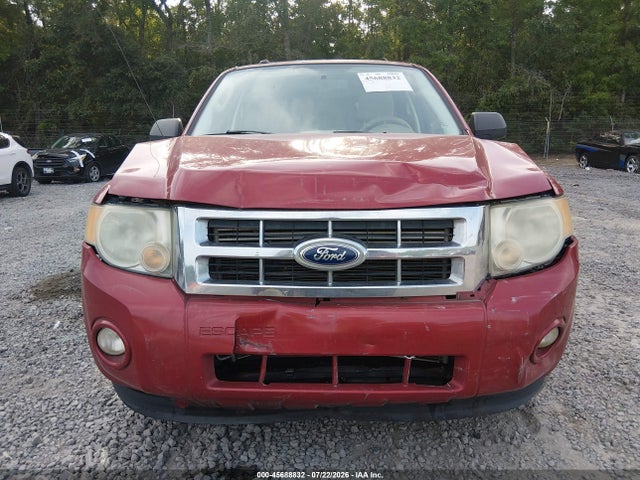 45688832 :رقم المزاد ، 1FMCU9D7XBKB35213 vin ، 2011 Ford Escape Xlt مزاد بيع