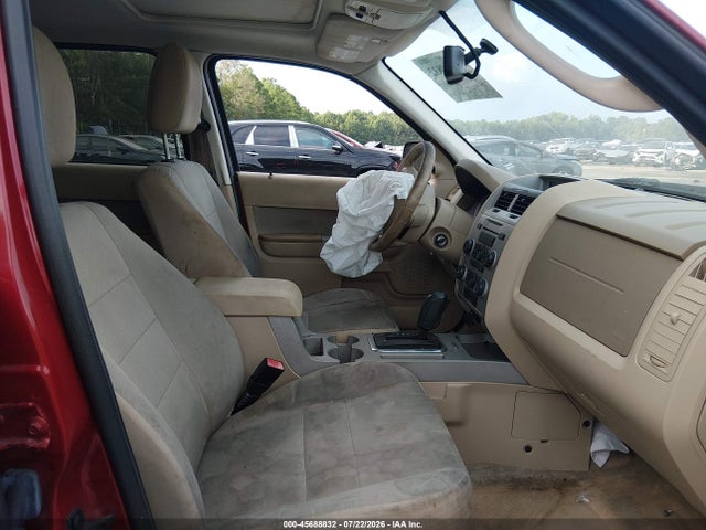 45688832 :رقم المزاد ، 1FMCU9D7XBKB35213 vin ، 2011 Ford Escape Xlt مزاد بيع