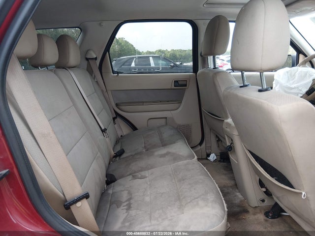 45688832 :رقم المزاد ، 1FMCU9D7XBKB35213 vin ، 2011 Ford Escape Xlt مزاد بيع