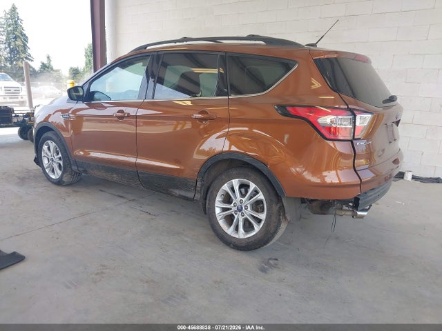 45688838 :رقم المزاد ، 1FMCU9G91HUD96045 vin ، 2017 Ford Escape Se مزاد بيع