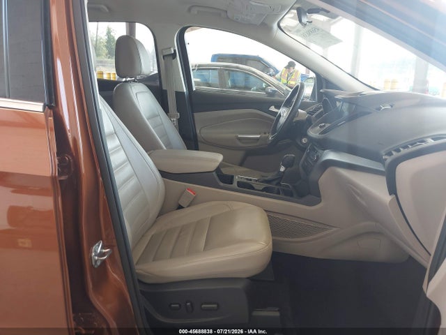 45688838 :رقم المزاد ، 1FMCU9G91HUD96045 vin ، 2017 Ford Escape Se مزاد بيع