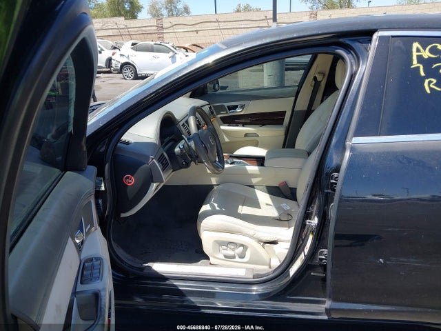 Продажа на аукционе авто 2010 Jaguar Xf Premium, vin: SAJWA0GB3ALR55682, номер лота: 45688840